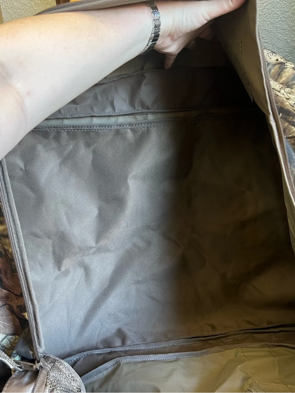 NEW!!! RedHead Camouflage Duffel Bag in Brown & Green